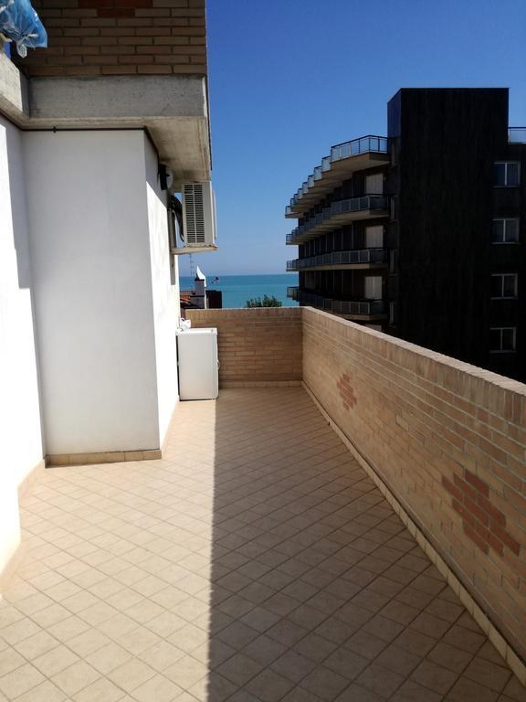 Stella Marina Apartment Alba Adriatica Exterior foto